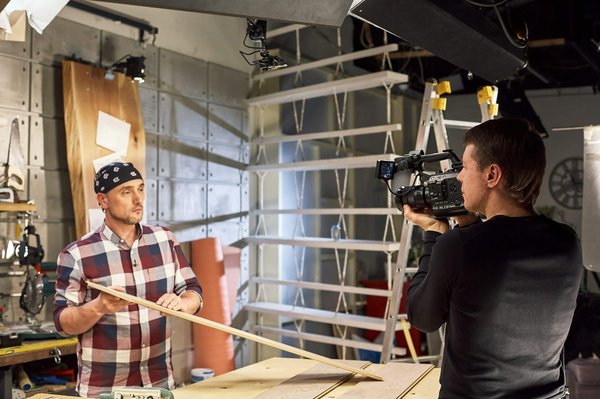 Boostez votre marque avec une agence de production de contenus audiovisuels